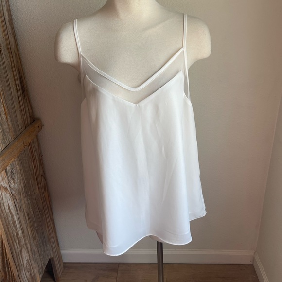 eesome Tops - NWOT eesome mesh v-neck spaghetti strap adjustable tank top blouse large . Lined